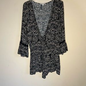American Eagle Outfitters Floral Romper Large